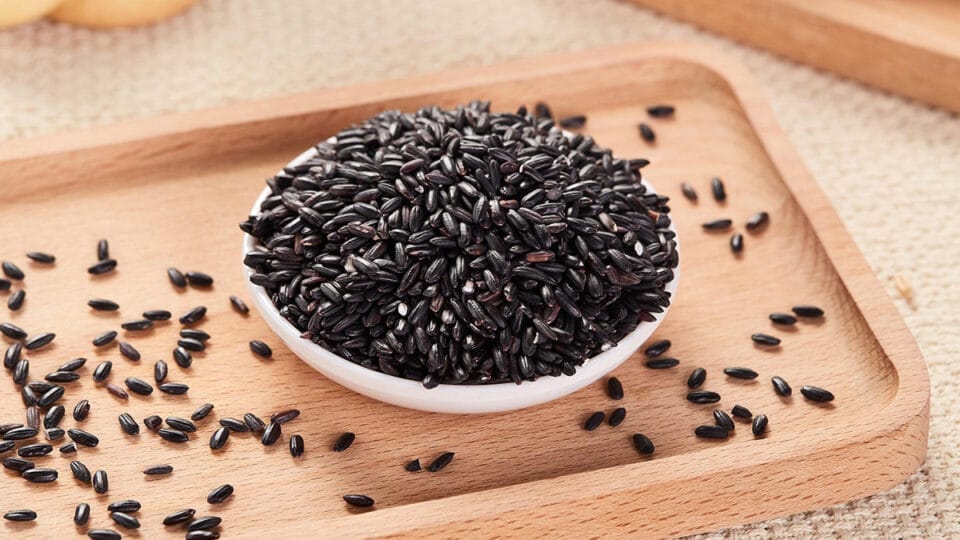 Os benefícios do arroz preto